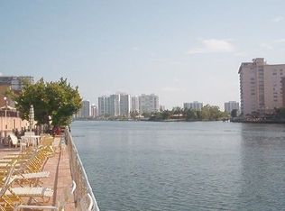 1849 S Ocean Dr PH 5, Hallandale Beach, FL 33009