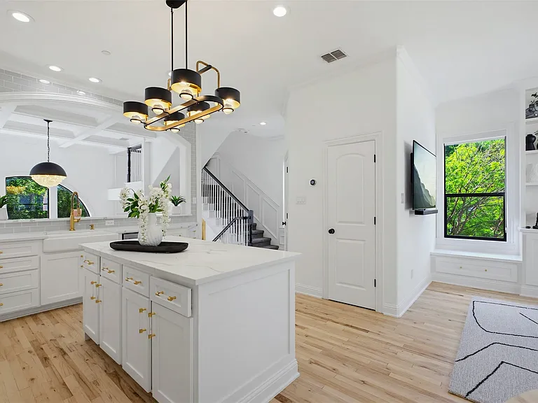 7201 Kasko Dr — Photo 6