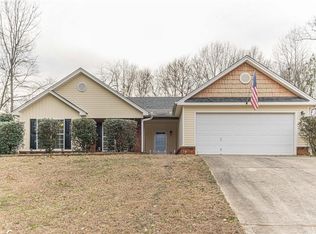 1600 Bismarck Cir, Winder, GA 30680