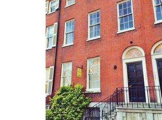 704 704-6 S Washington Sq #1F, Philadelphia, PA 19106