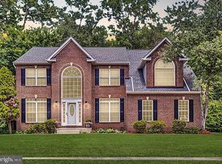 14200 Dunwood Valley Dr, Bowie, MD 20721