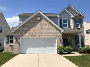 6120 Pebblebrooke Rd, Whitestown, IN 46075