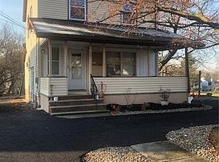 297 Milltown Rd, East Brunswick, NJ 08816