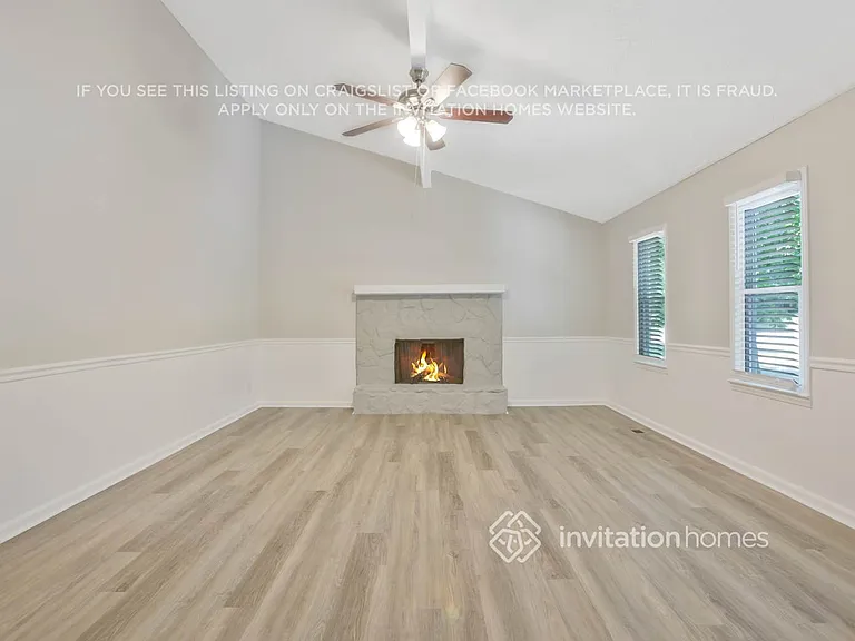 4036 Macedin Ct — Photo 4