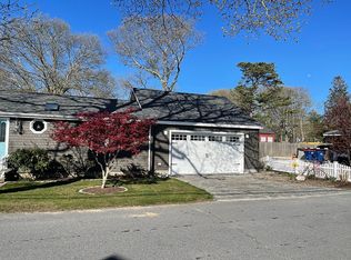 52 Nanumett St, Buzzards Bay, MA 02532