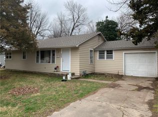 1611 Westwood Ave, Springdale, AR 72762