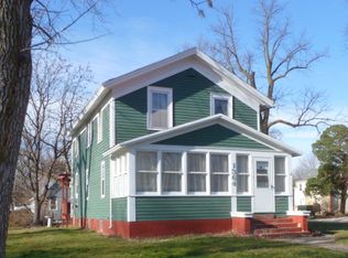 1364 3rd Ave, Windom, MN 56101