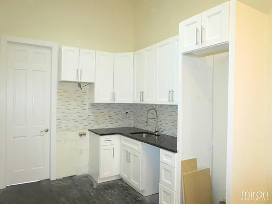 Rented by Miron Properties | media 17