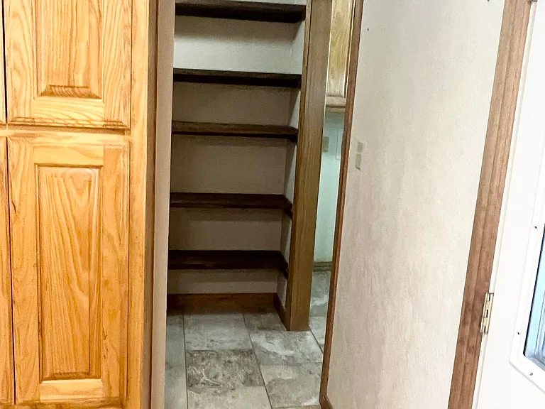510 Murchison St — Photo 17