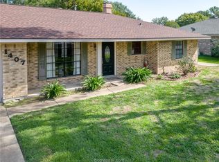 1407 Kevin Ln, Brenham, TX 77833