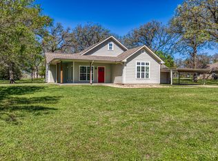 1018 7th St, Somerville, TX 77879