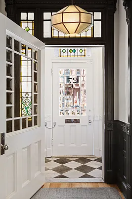 Sold by Compass | media 10