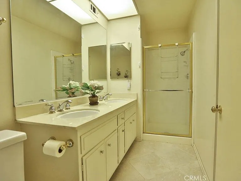 2422 Rio Branca Dr — Photo 6