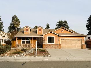 693 Arnett Ct, Galt, CA 95632