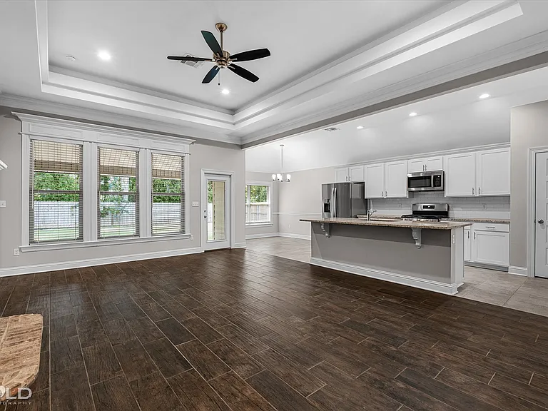 3351 Grand Lake Dr — Photo 8
