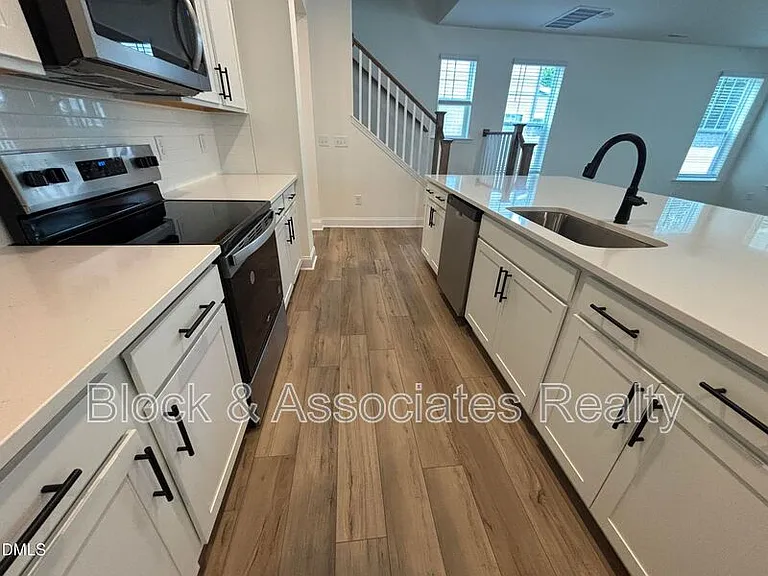 5128 Ranger Grove Way — Photo 25