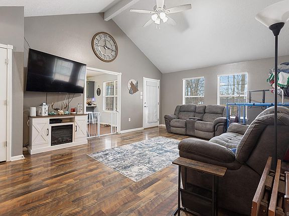 4th image of 7 Raccoon Trl