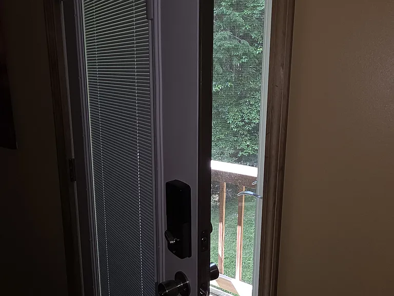 278 Forest Rd — Photo 28