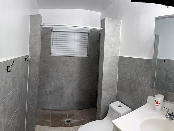 5th image of 4051 SW 54th Ct #2