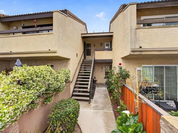 176 Fashion Park Pl, Oxnard, CA 93033