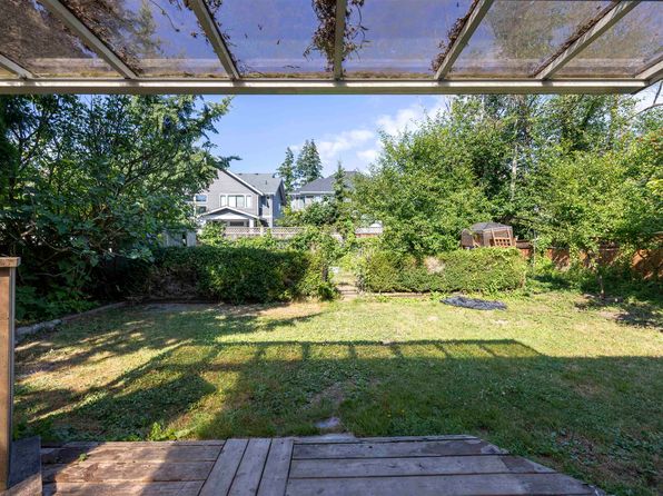 10333 167th St, Surrey, BC V4N 1Z2