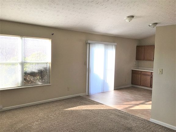 3rd image of 5322 Thompson Park Blvd