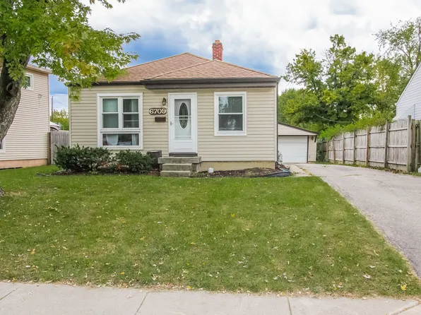 6709 E 19th St, Indianapolis, IN 46219
