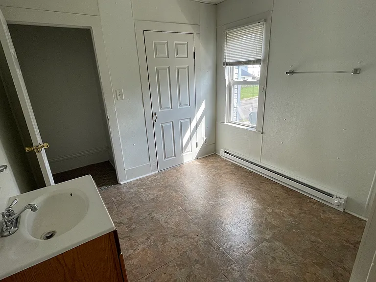 307 Kinder Ave #2 — Photo 7