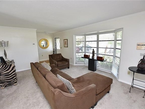 4th image of 3926 Calliandra Dr