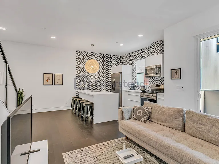 5304 San Pablo Ave #C — Photo 16
