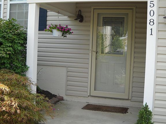 2nd image of 5081 Shady Oak Dr