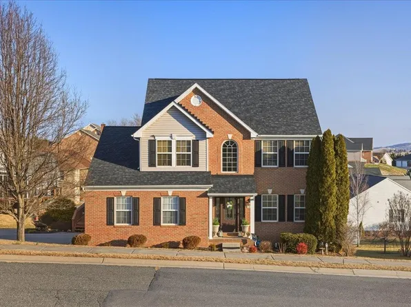 191 Eisenhower Dr, Broadway, VA 22815