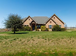 9820 Puma Trl, Godley, TX 76044