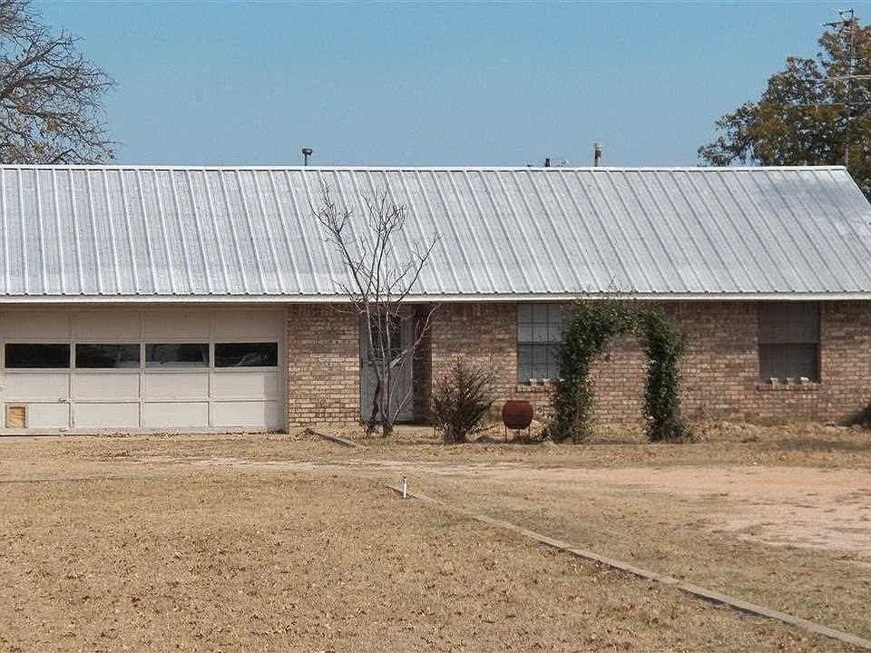 1st image of 750 Kathleen Dr