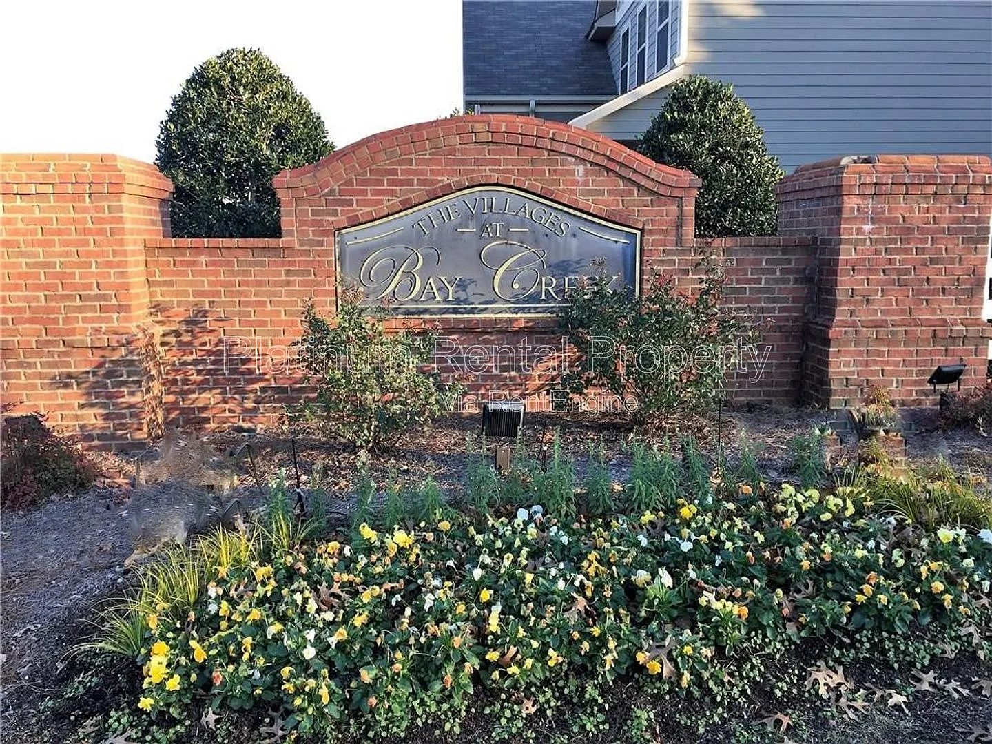 3 bed, 2.0 bath, 1552 sqft, $1,895 — Photo 3