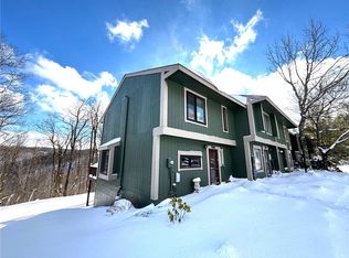506 Kooser Cir, Hidden Valley, PA 15502