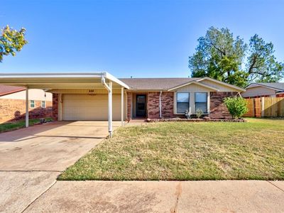 628 Whispering Oaks Blvd, Moore, OK, 73160