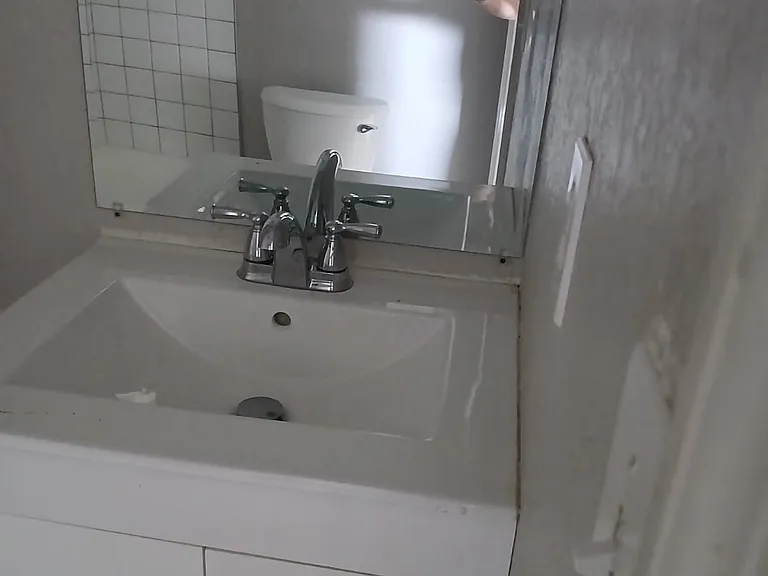 1418 Woodlawn Ave — Photo 13