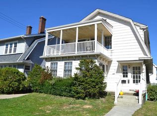 16802 Delaware Ave, Lakewood, OH