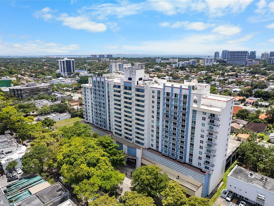 3000 Coral Way #1110