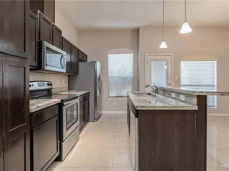 2705 Mimosa St #1 — Photo 7