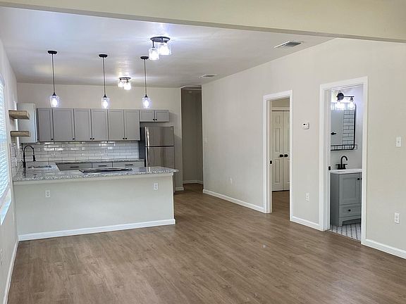 3rd image of 339 Preston Ave