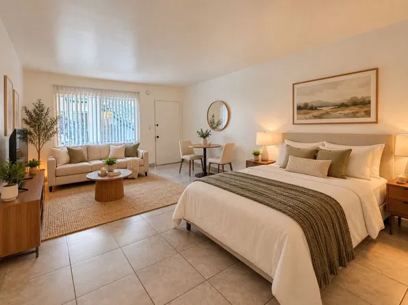 4305 S Centinela Ave APT 3, Los Angeles, CA 90066
