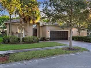 19304 Seneca Ave, Weston, FL 33332