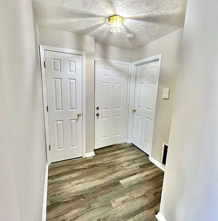 5th image of 552 Aspen Glen Dr #45244