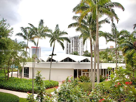 5th image of 500 Three Islands Blvd APT 920