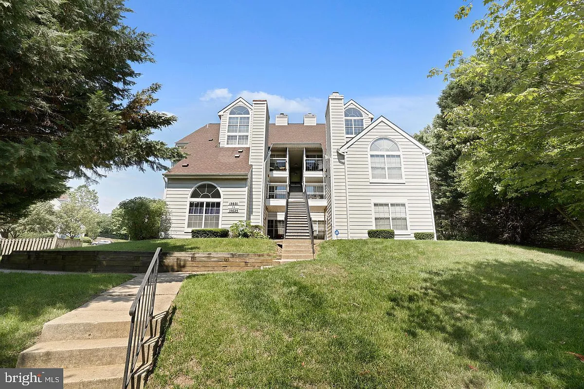 Building Photo - 15605 Easthaven Ct #903
