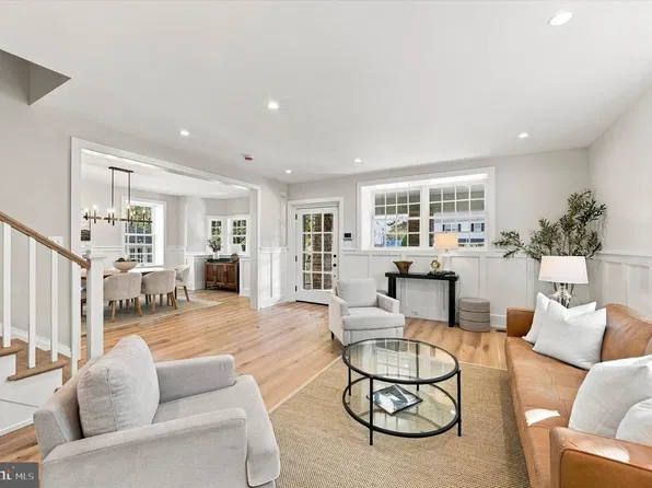 104 Tenby Rd, Havertown, PA 19083