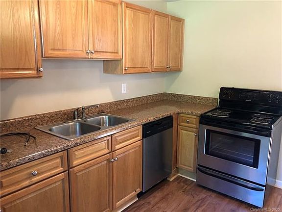 2nd image of 229 McGinnis Ave