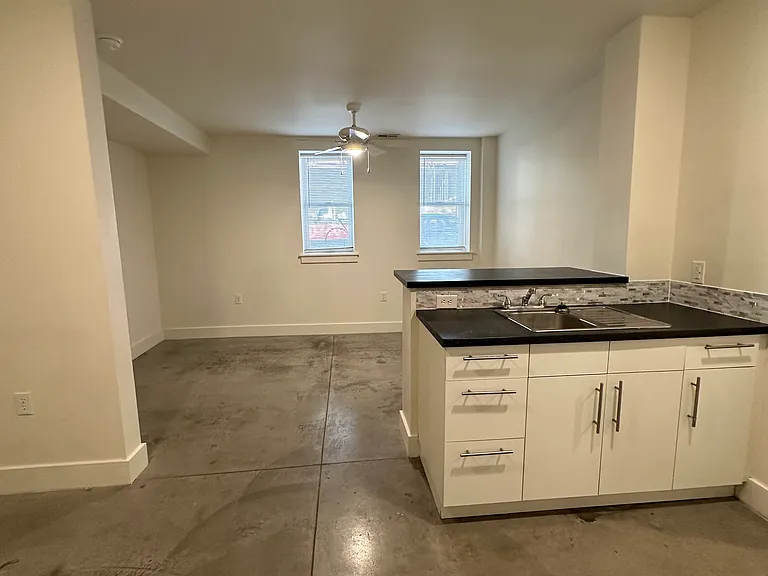 Woodruff Apartments — Photo 16